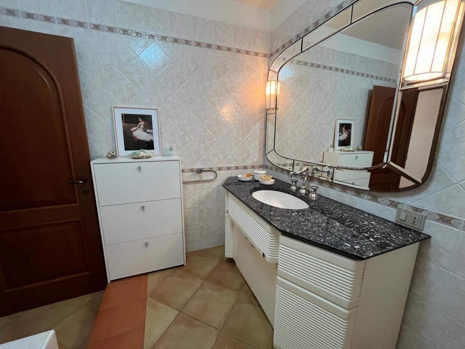 Villa Con Giardino Vista Mare カピターナ エクステリア 写真